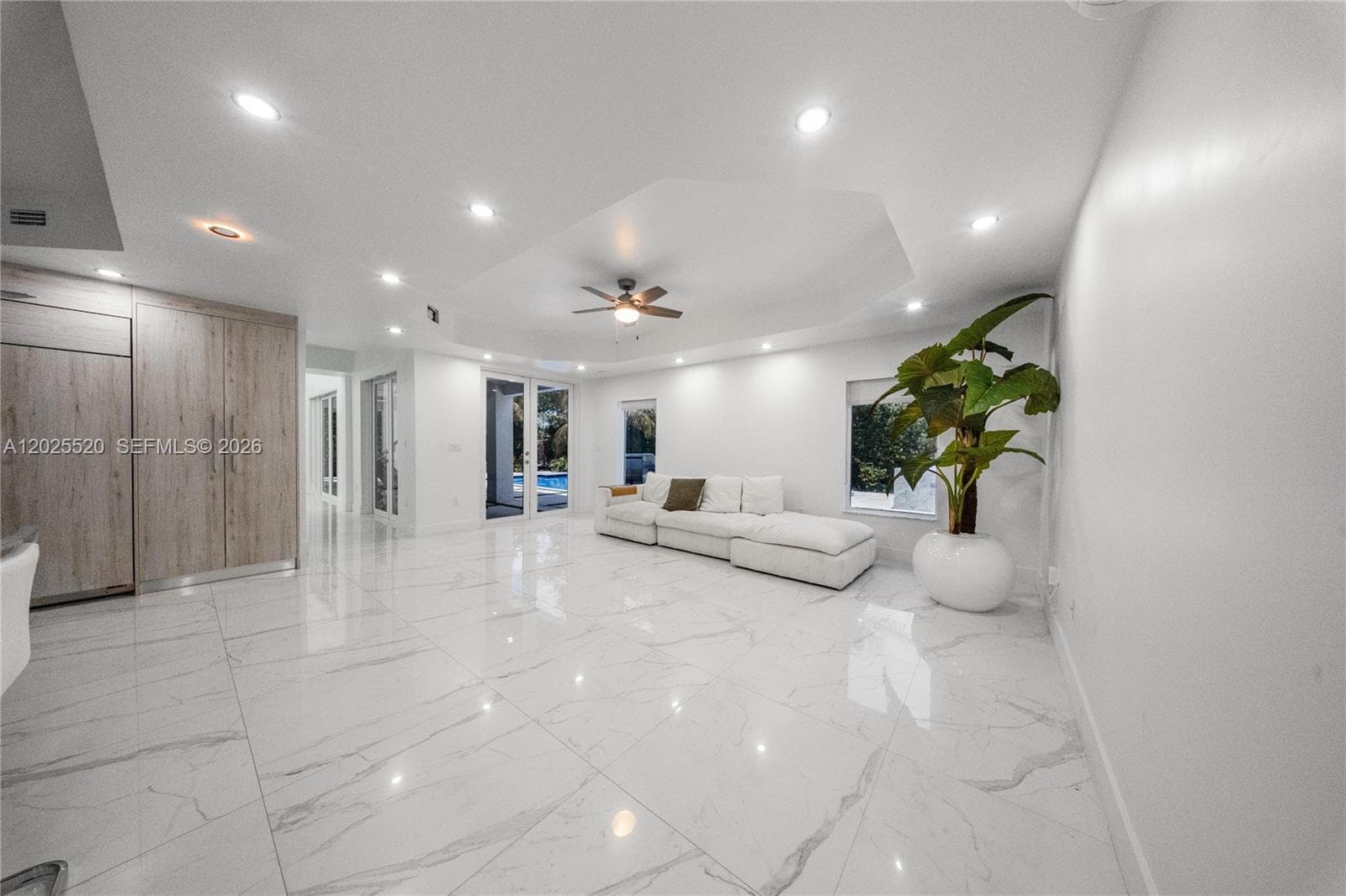 15721 NW 79th Ct, Miami Lakes FL 33016 — 25