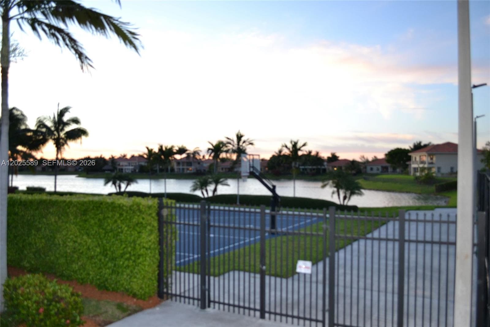 19529 SW 80th Ct, Cutler Bay FL 33157 — 80