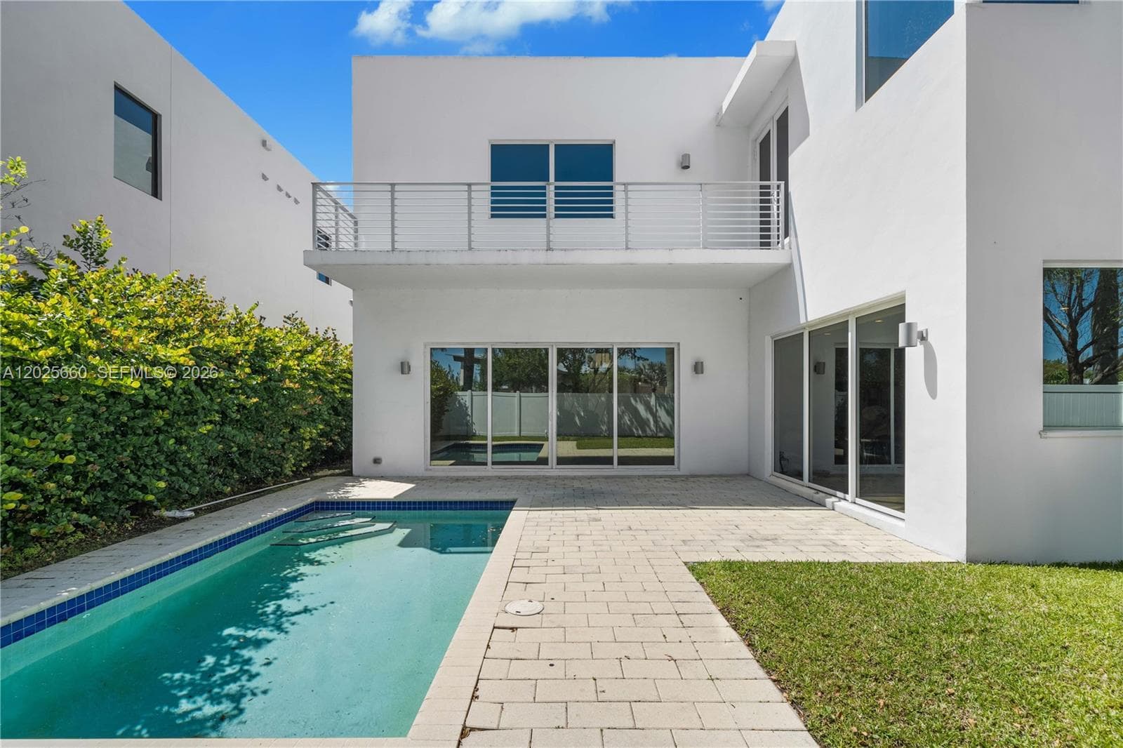 9915 NW 75th St, Doral FL 33178 — 40