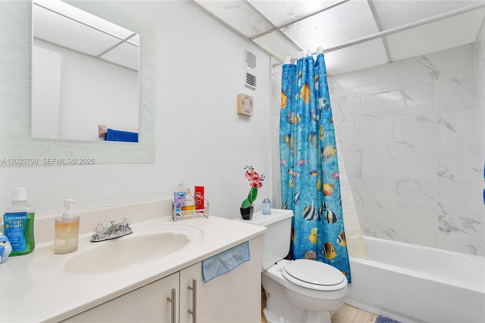 10000 NW 80th Ct # 2245, Hialeah Gardens FL 33016 — 24