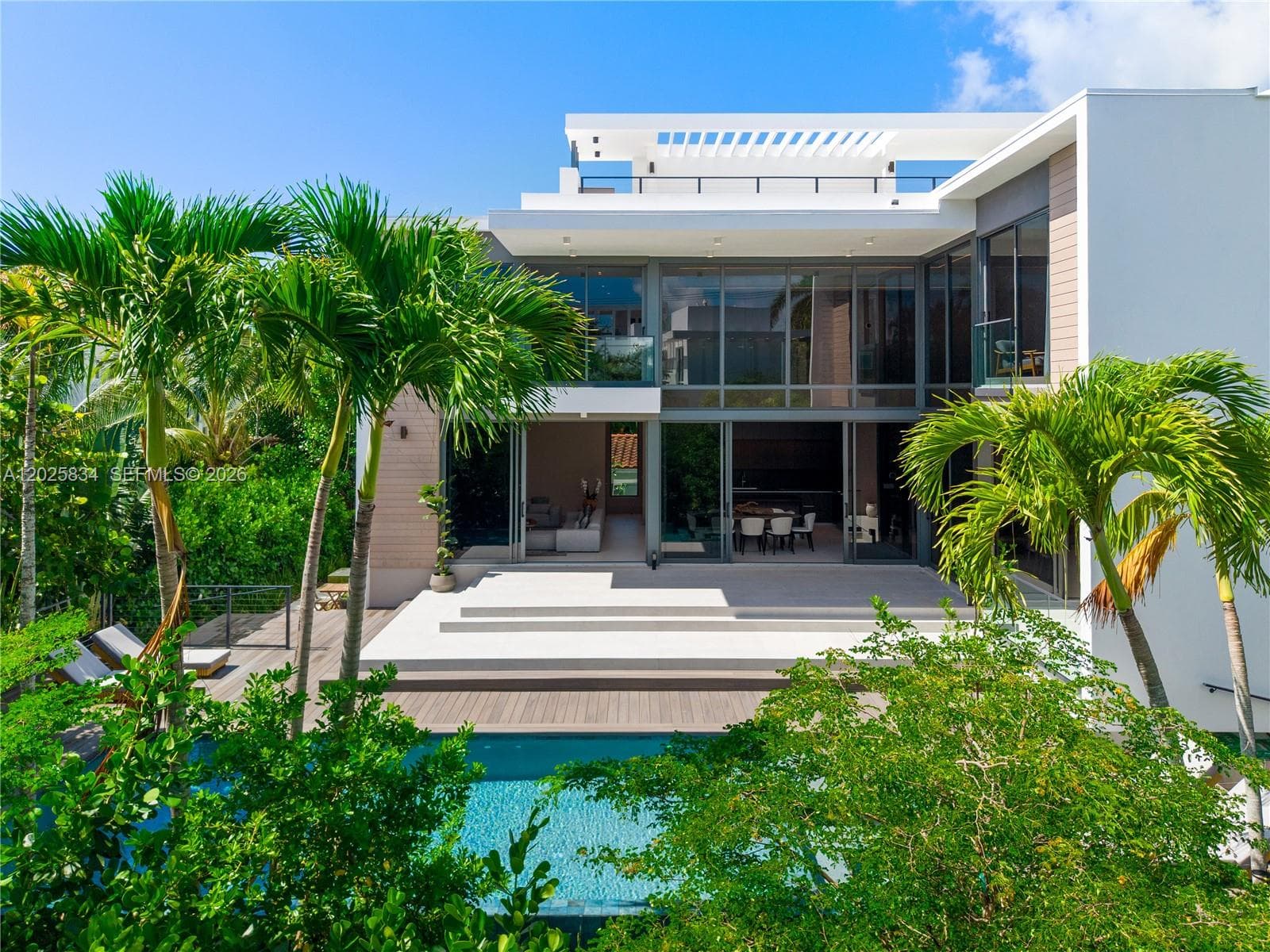 571 Glenridge Rd, Key Biscayne FL 33149 — 41