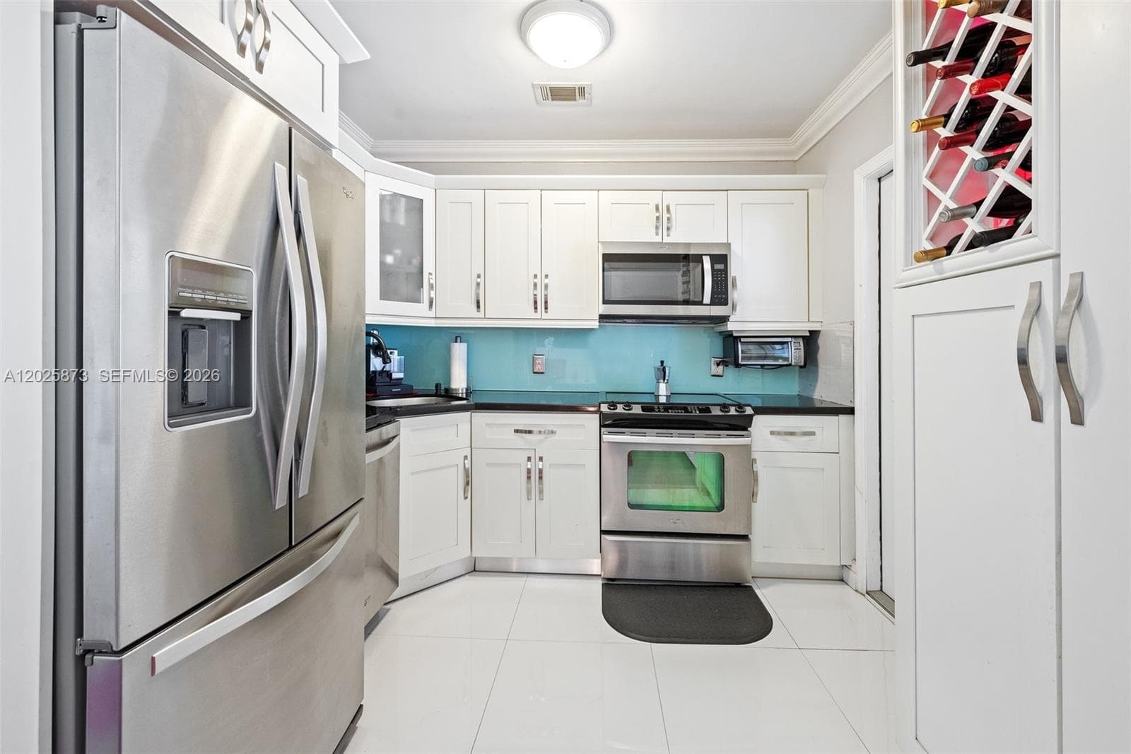 556 La Villa Dr, Miami Springs FL 33166 — 9