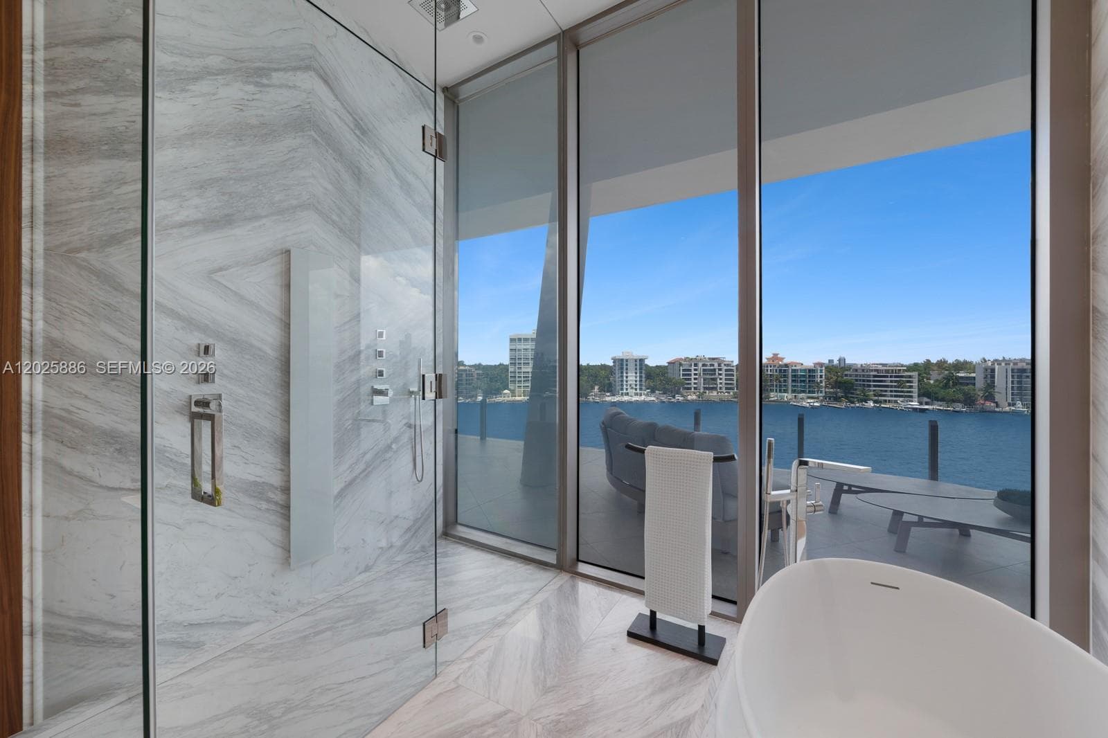5 Grove Isle Dr # L05, Coconut Grove FL 33133 — 22