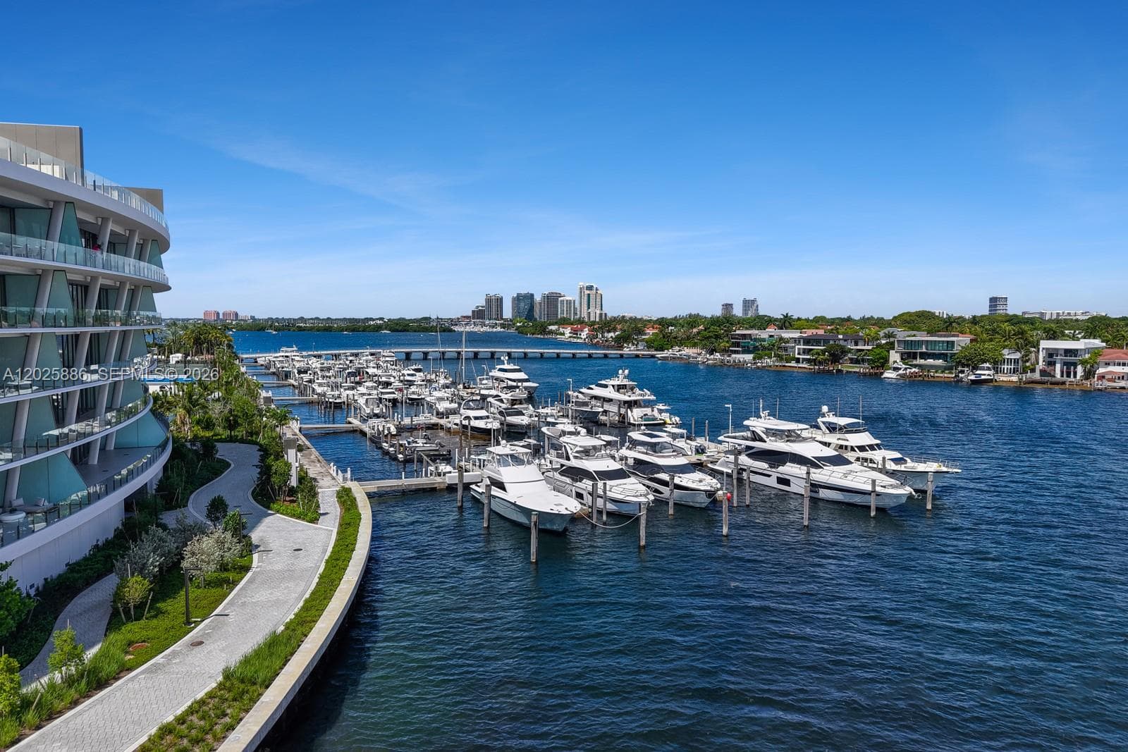 5 Grove Isle Dr # L05, Coconut Grove FL 33133 — 55