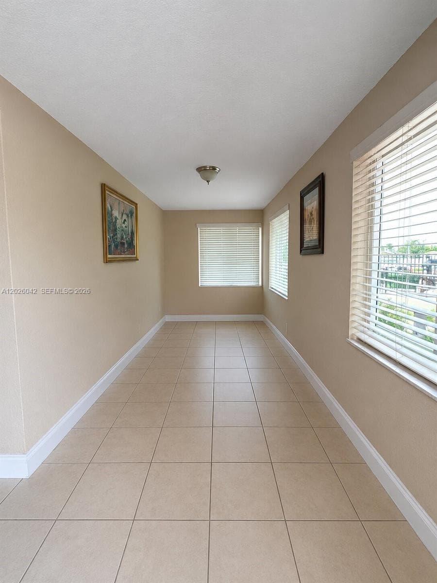 5551 E 4th Ave, Hialeah FL 33013 — 2
