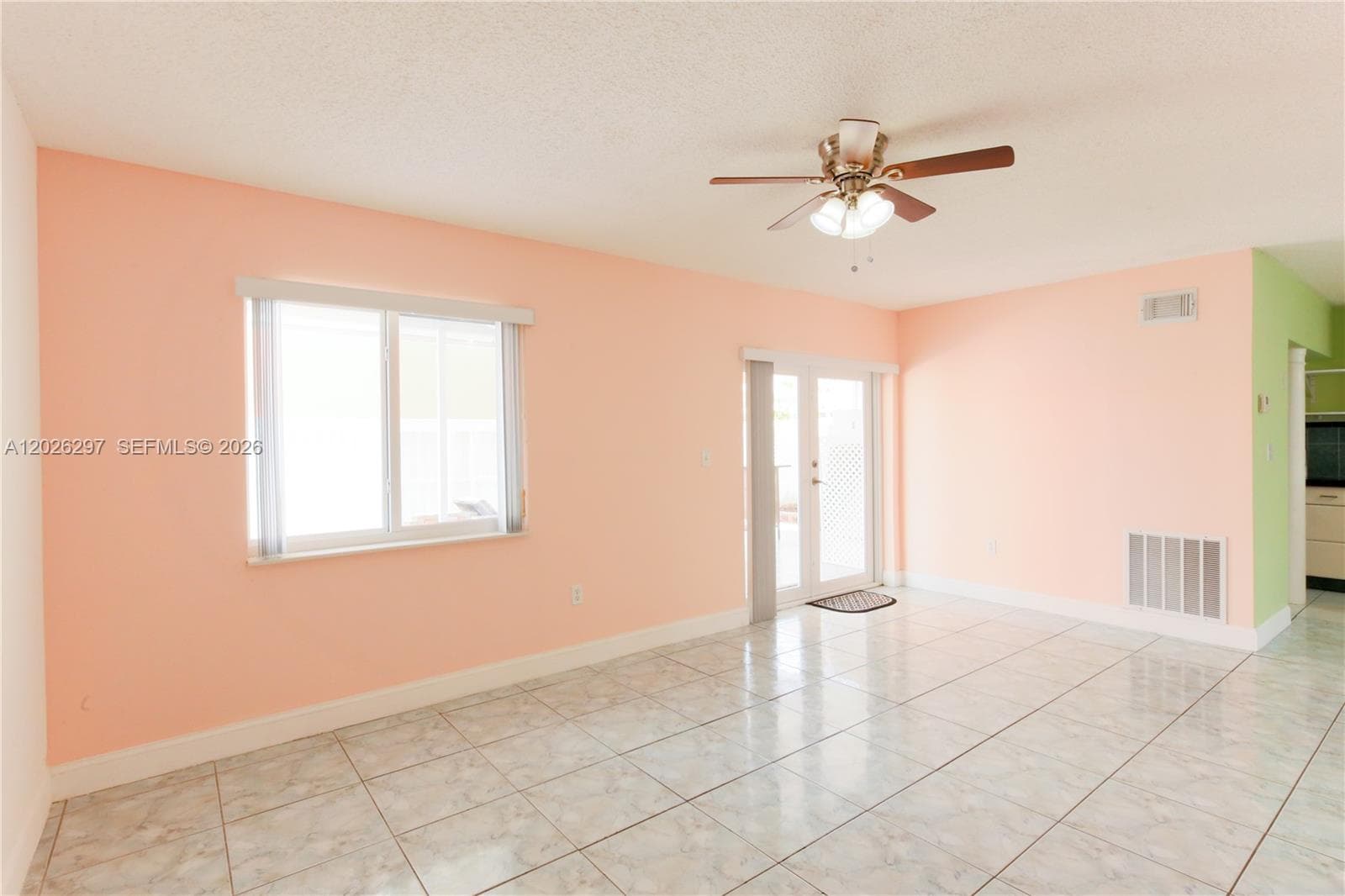 601 SW 116th ct, Sweetwater FL 33174 — 8