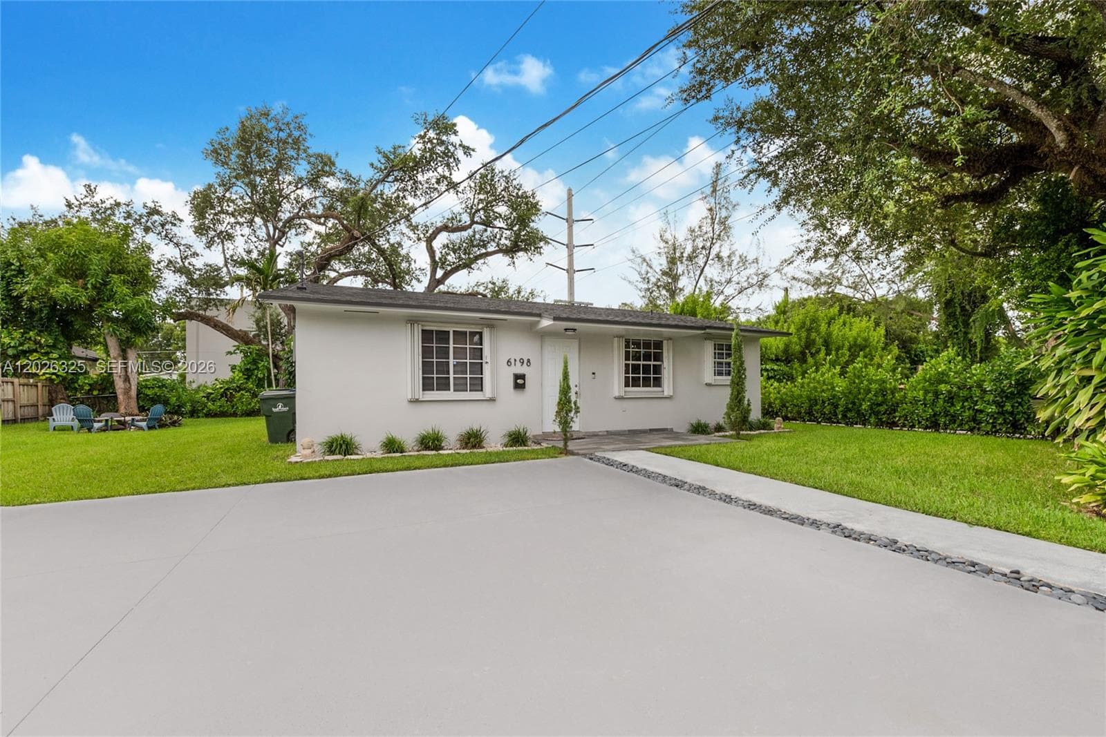 6198 SW 63rd St, South Miami FL 33143 — 2