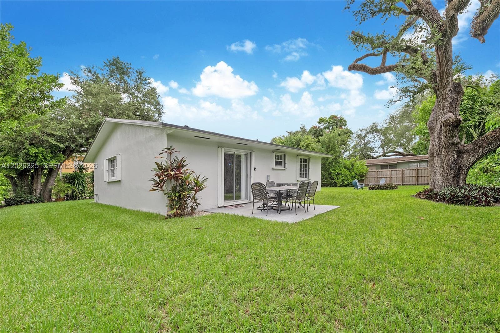 6198 SW 63rd St, South Miami FL 33143 — 15