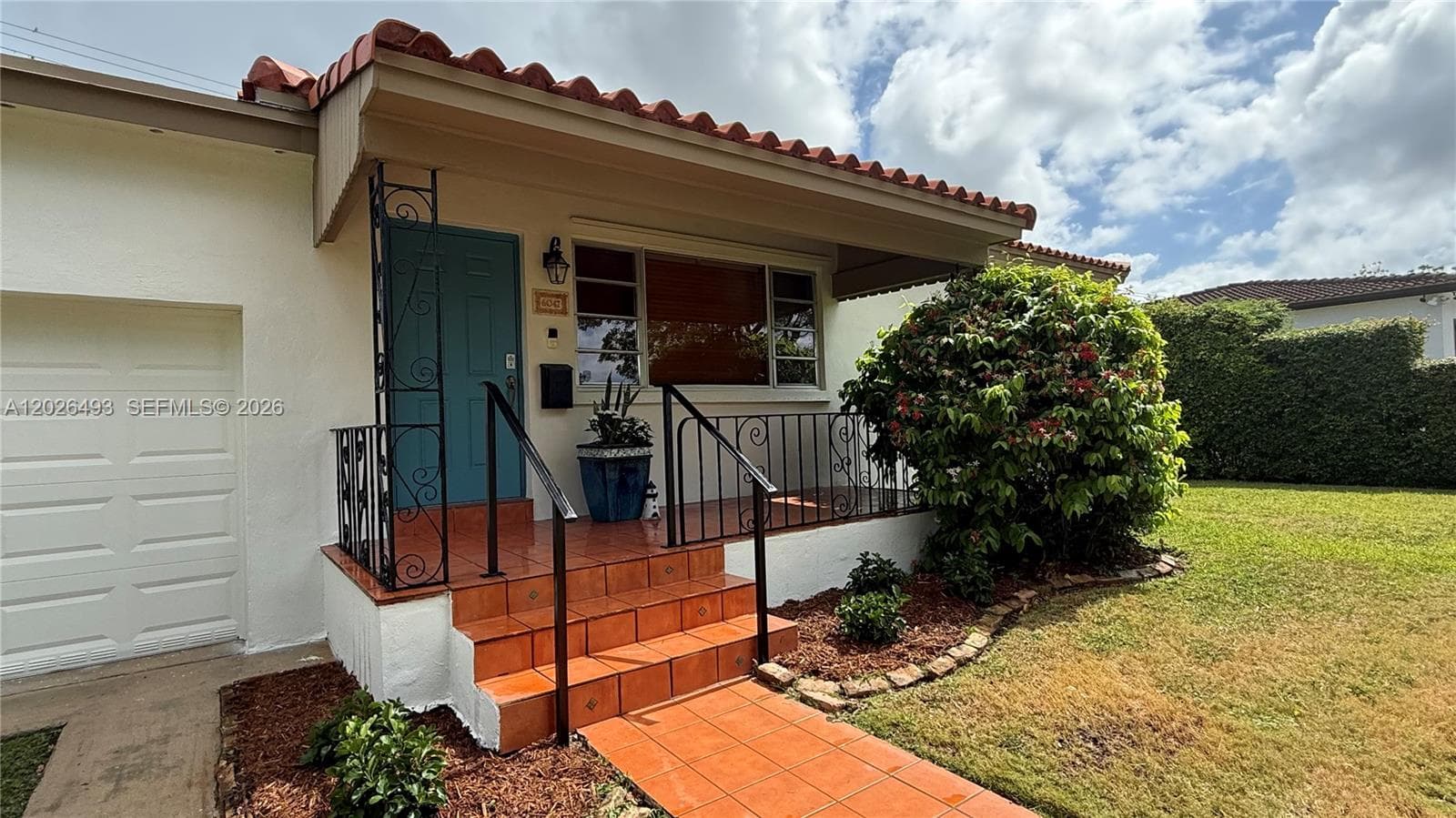 6047 SW 14th St, West Miami FL 33144 — 2