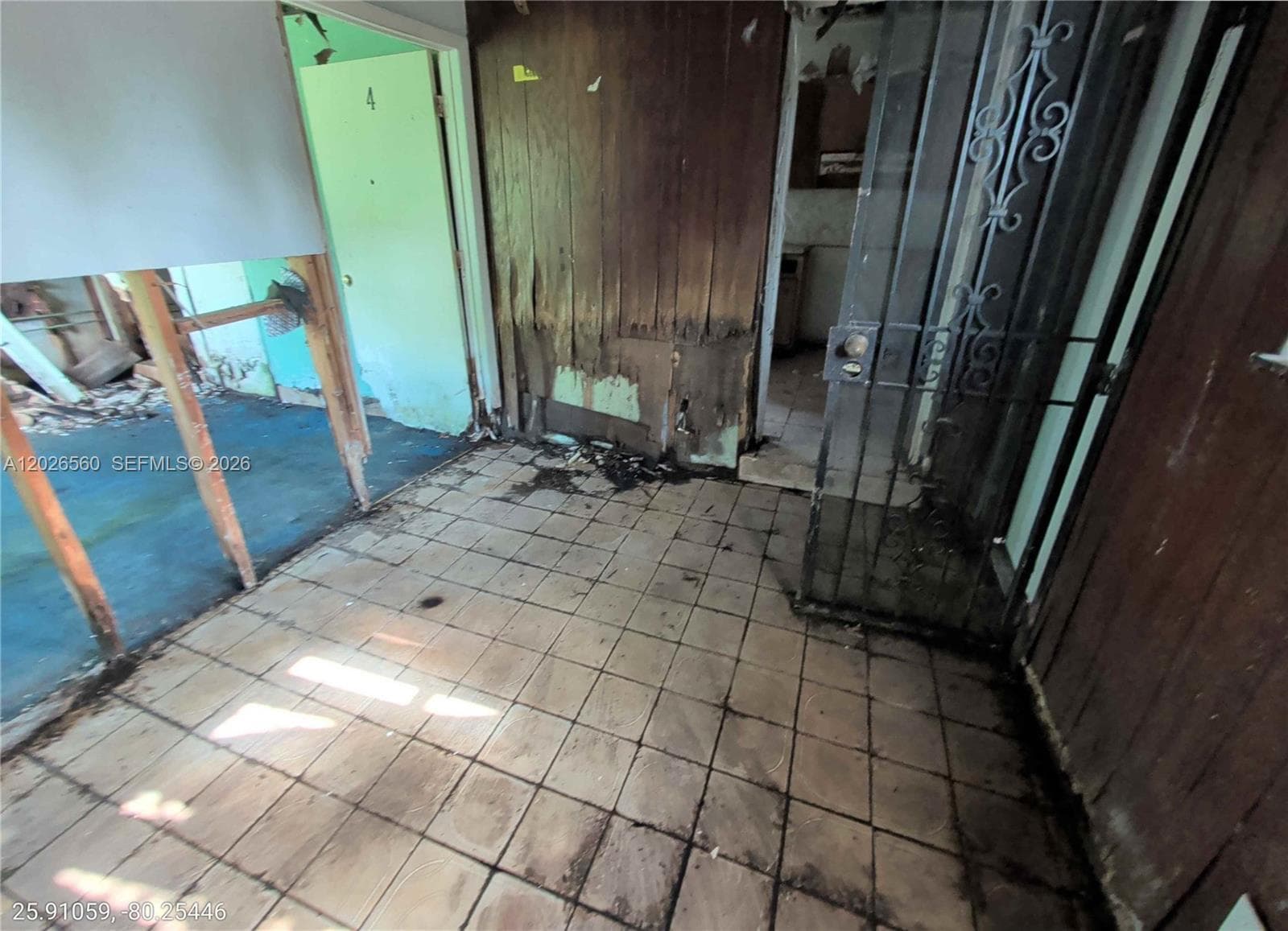 820 Curtiss Dr, Opa-Locka FL 33054 — 12
