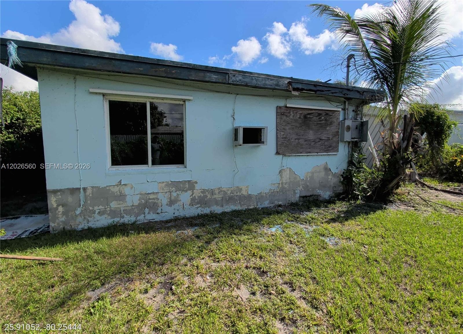 820 Curtiss Dr, Opa-Locka FL 33054 — 7