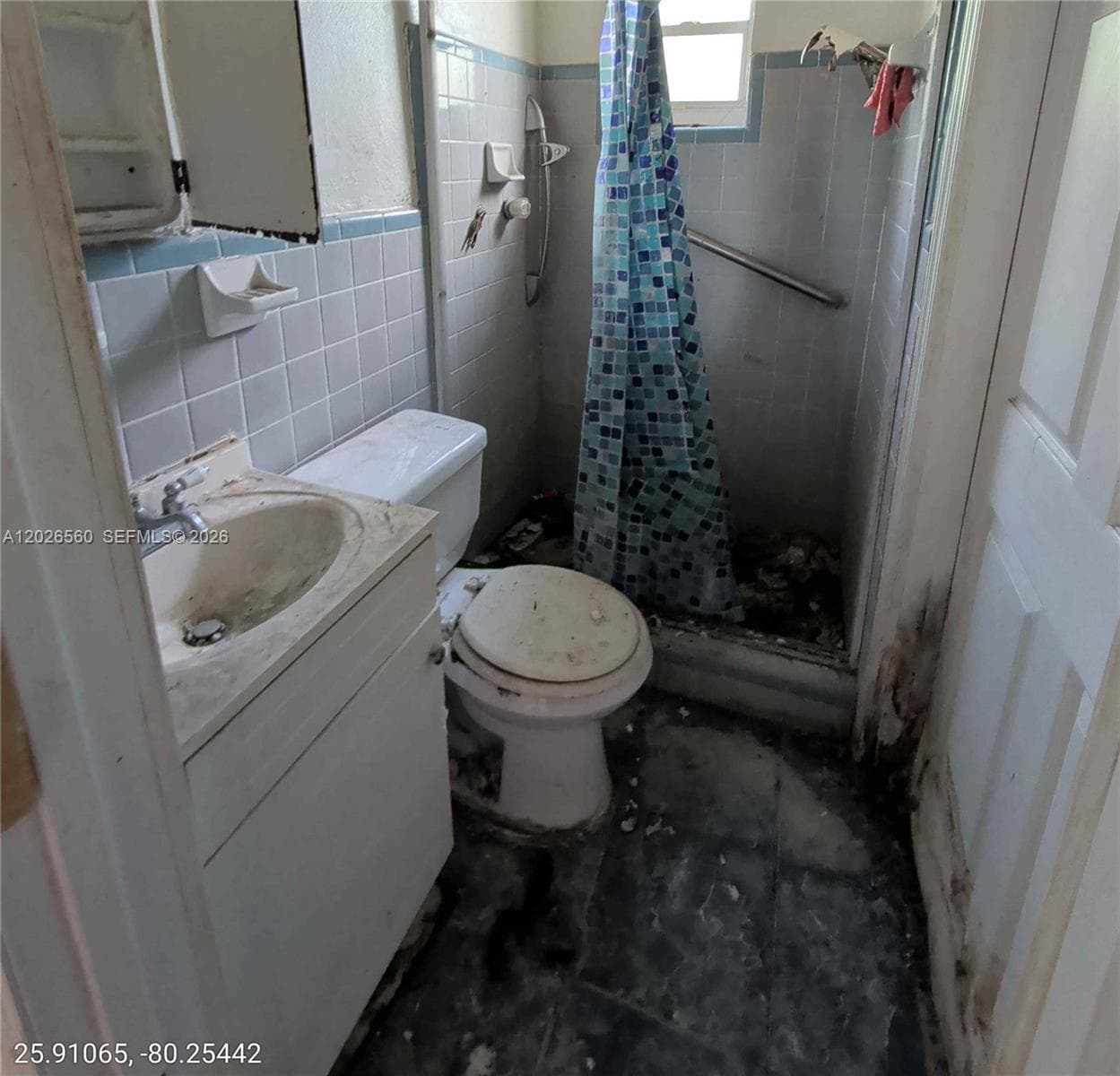 820 Curtiss Dr, Opa-Locka FL 33054 — 20