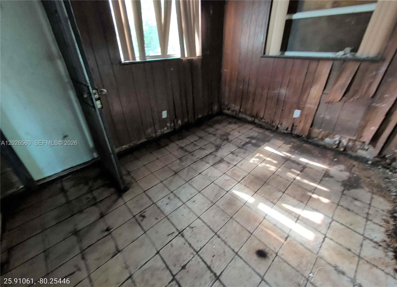 820 Curtiss Dr, Opa-Locka FL 33054 — 11