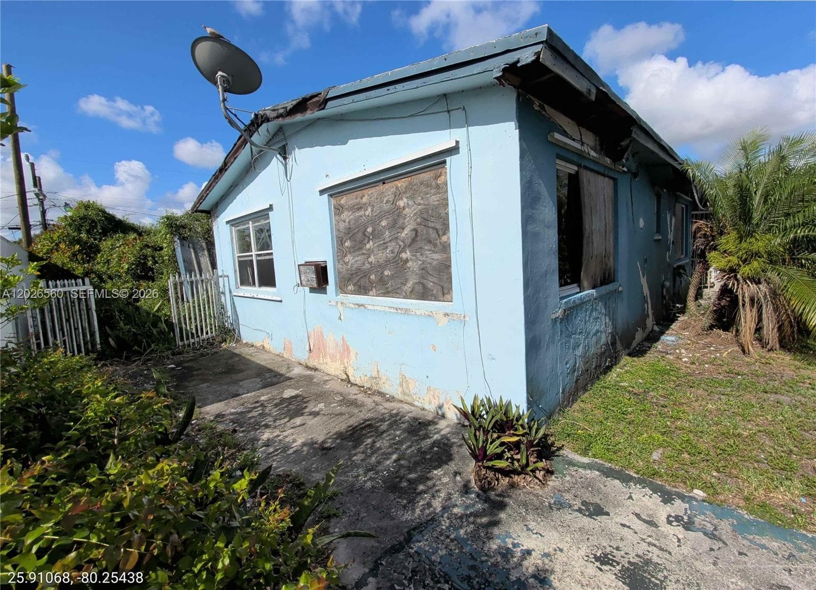 820 Curtiss Dr, Opa-Locka FL 33054 — 4