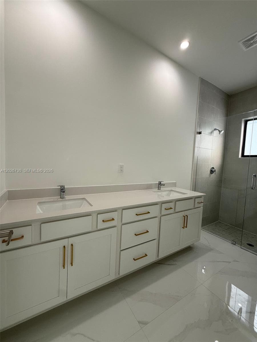 9630 SW 208th Ter, Cutler Bay FL 33189 — 11