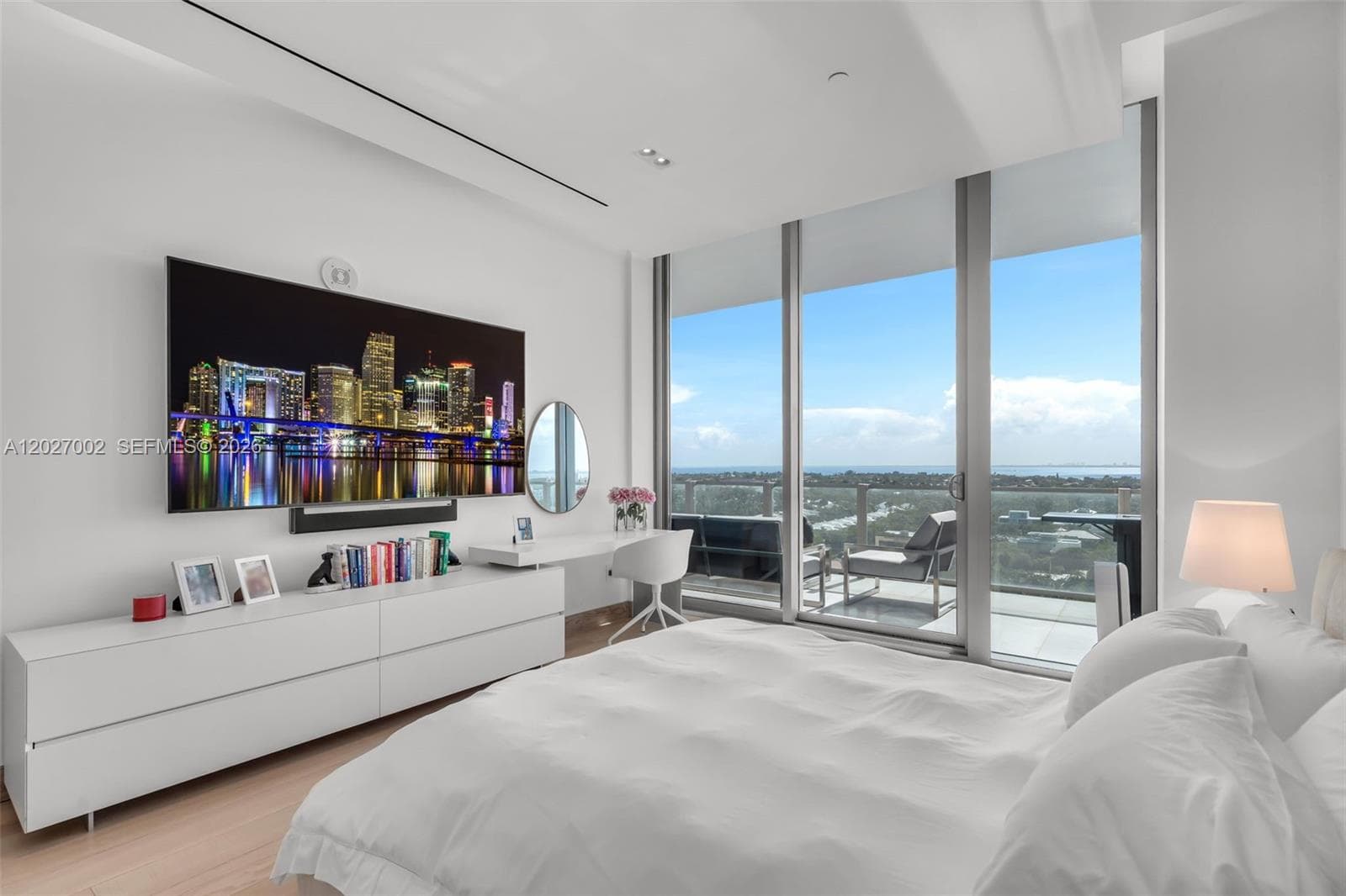 350 Ocean Dr, Key Biscayne FL 33149 — 44