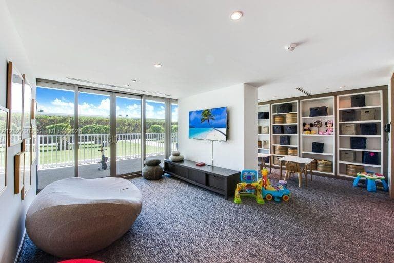 350 Ocean Dr, Key Biscayne FL 33149 — 85