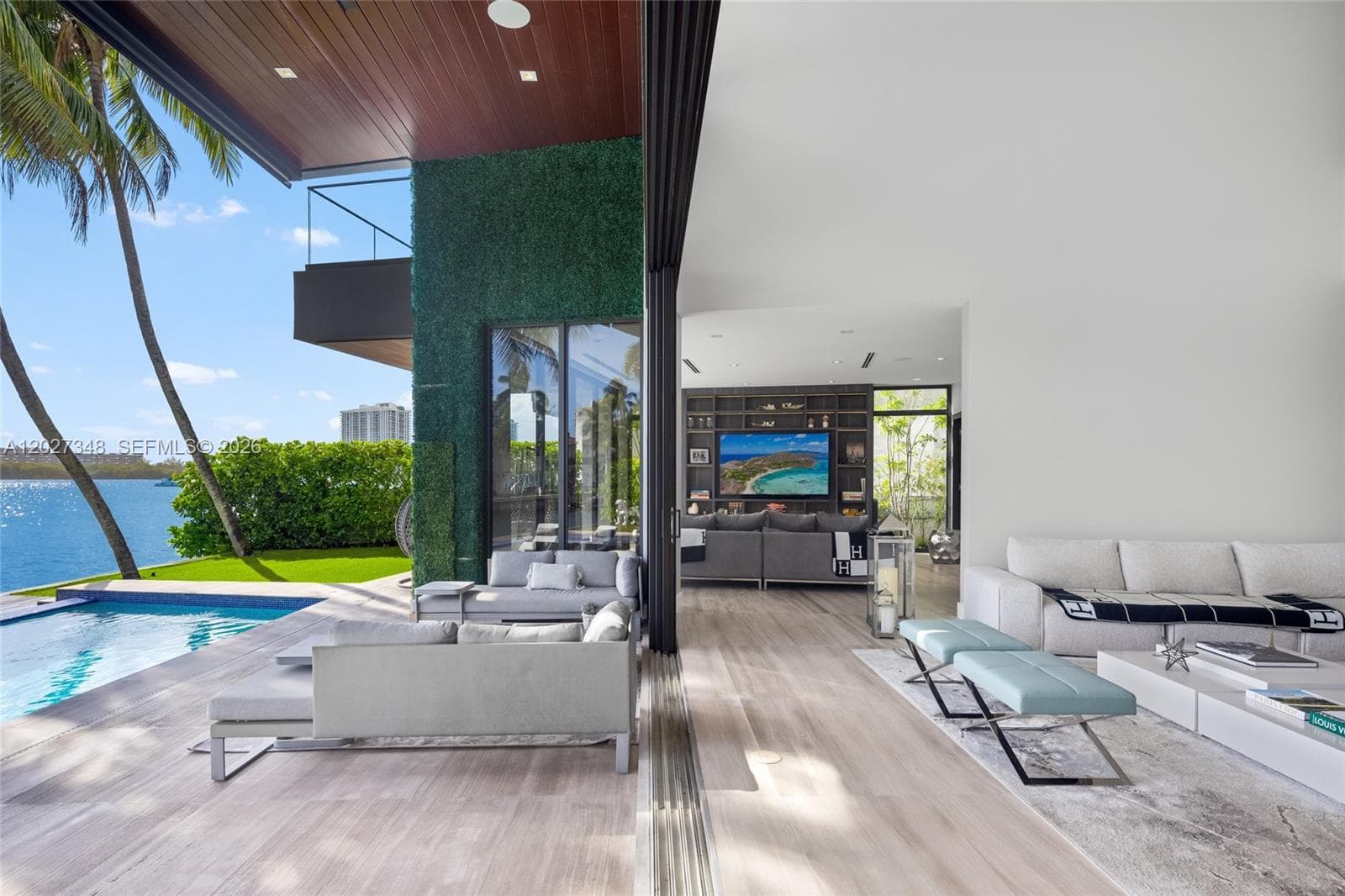 16470 NE 30th Ave, North Miami Beach FL 33160 — 13