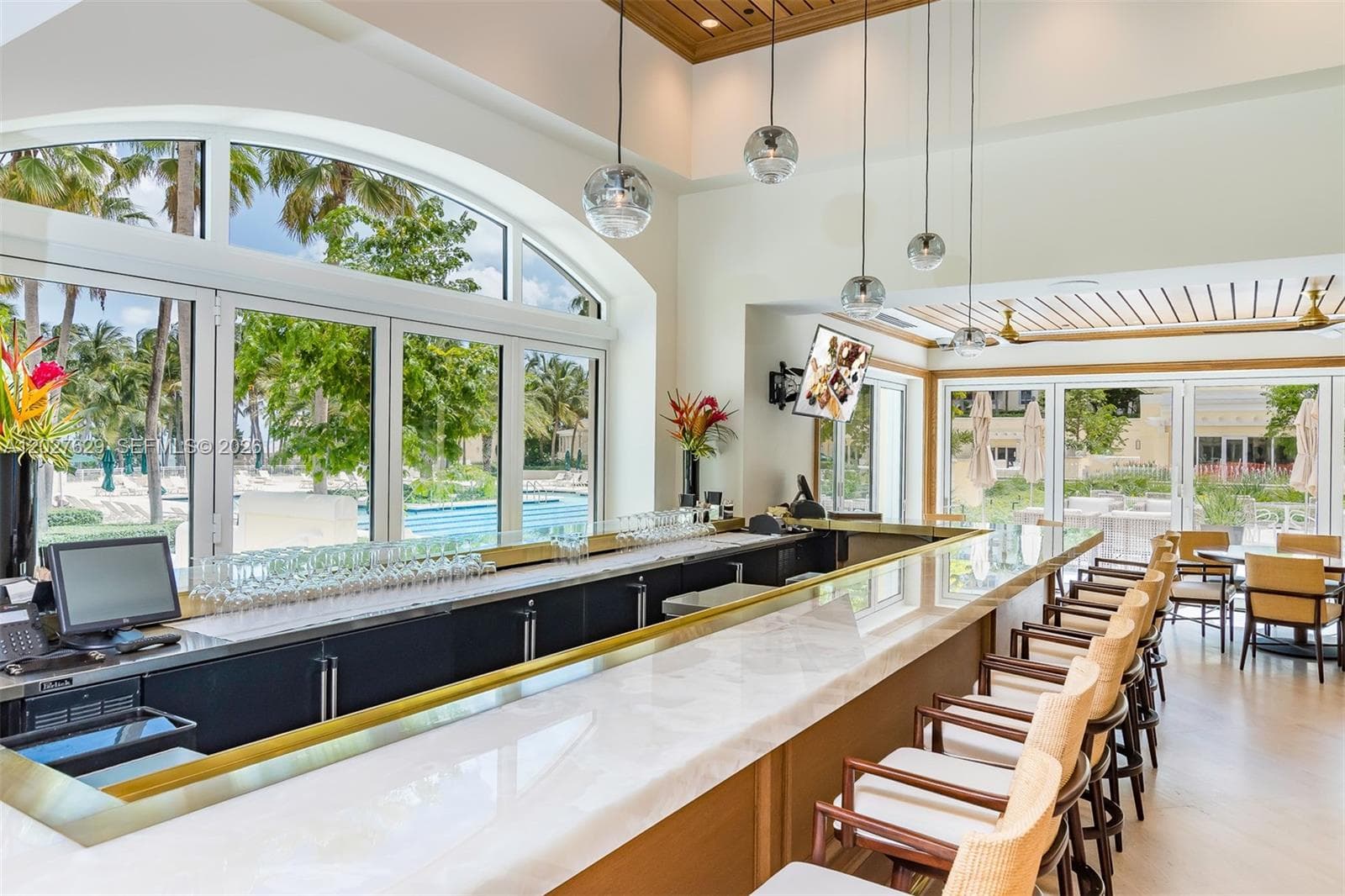 799 Crandon Blvd # 8, Key Biscayne FL 33149 — 41