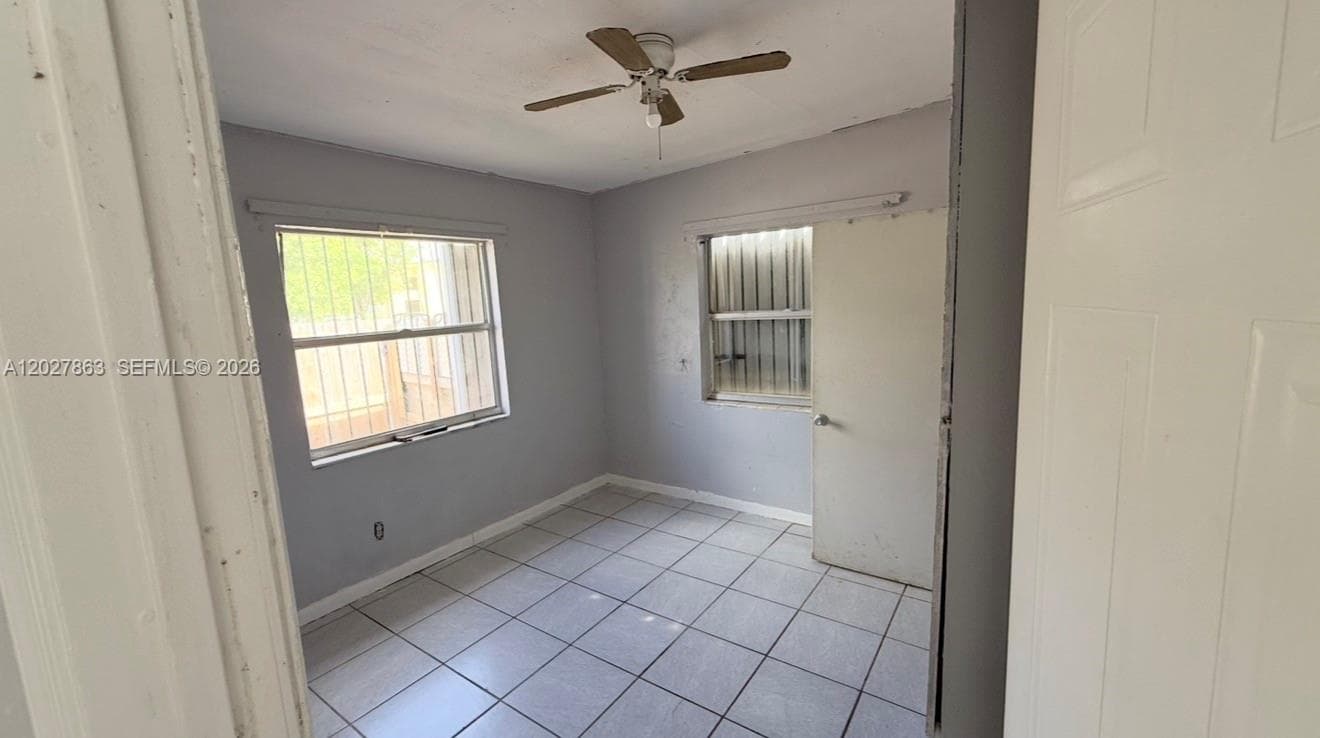 544 NW 10th St, Florida City FL 33034 — 12