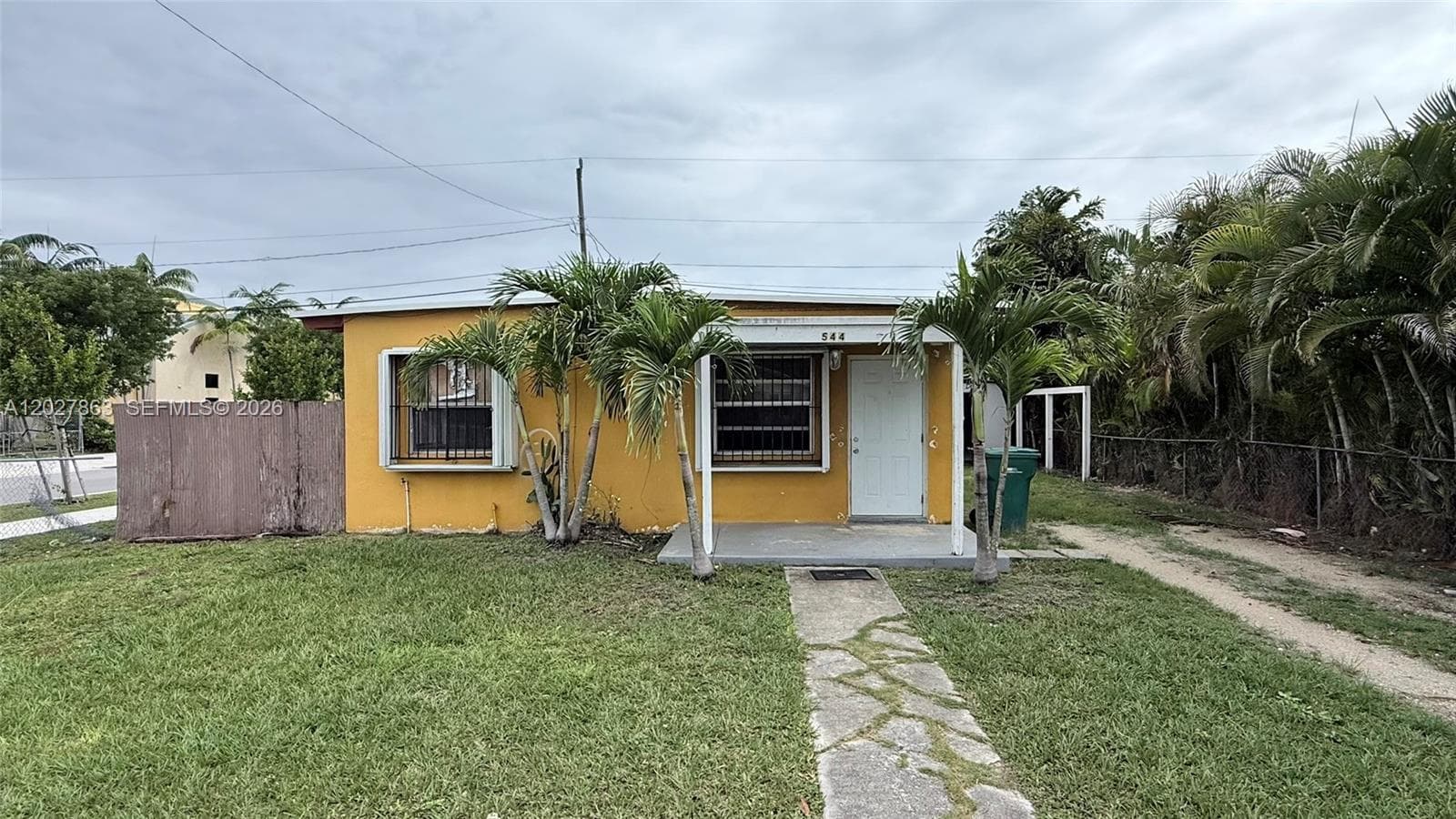 544 NW 10th St, Florida City FL 33034 — 1