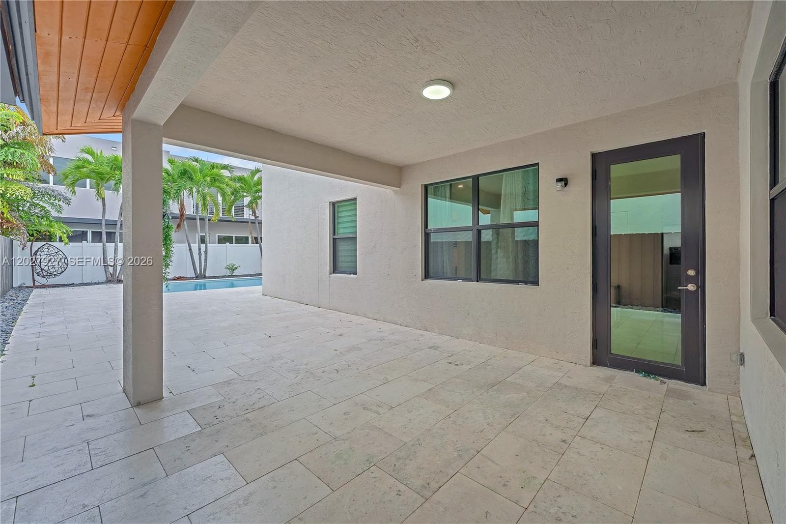 10250 NW 76th Ter, Doral FL 33178 — 33