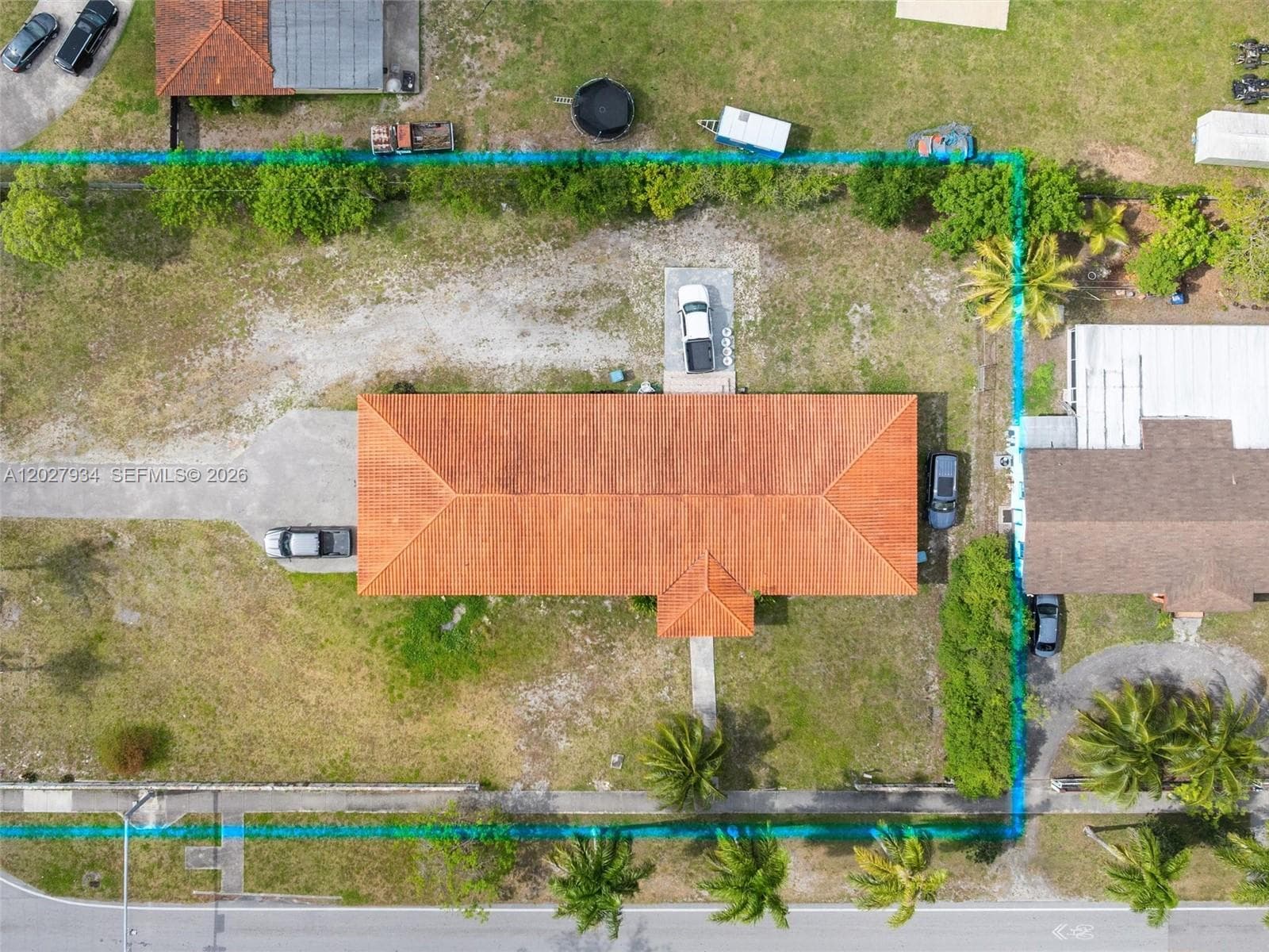 1895 NW 175th St, Miami Gardens FL 33056 — 2