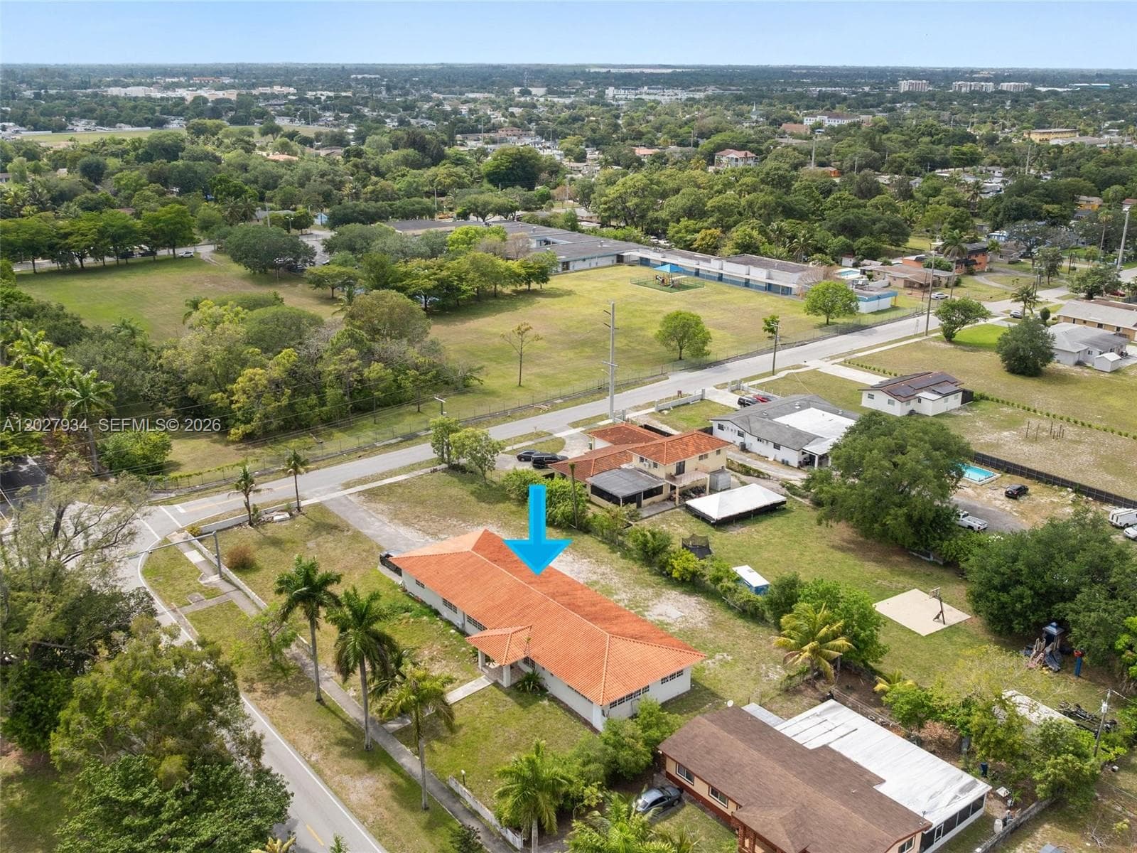 1895 NW 175th St, Miami Gardens FL 33056 — 15