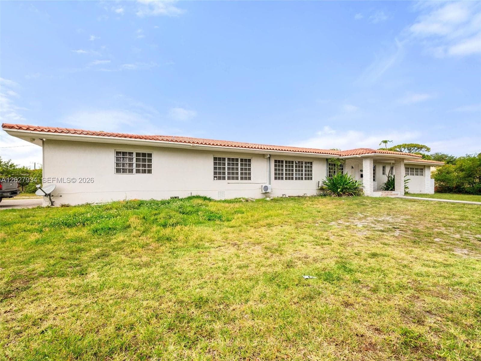 1895 NW 175th St, Miami Gardens FL 33056 — 31