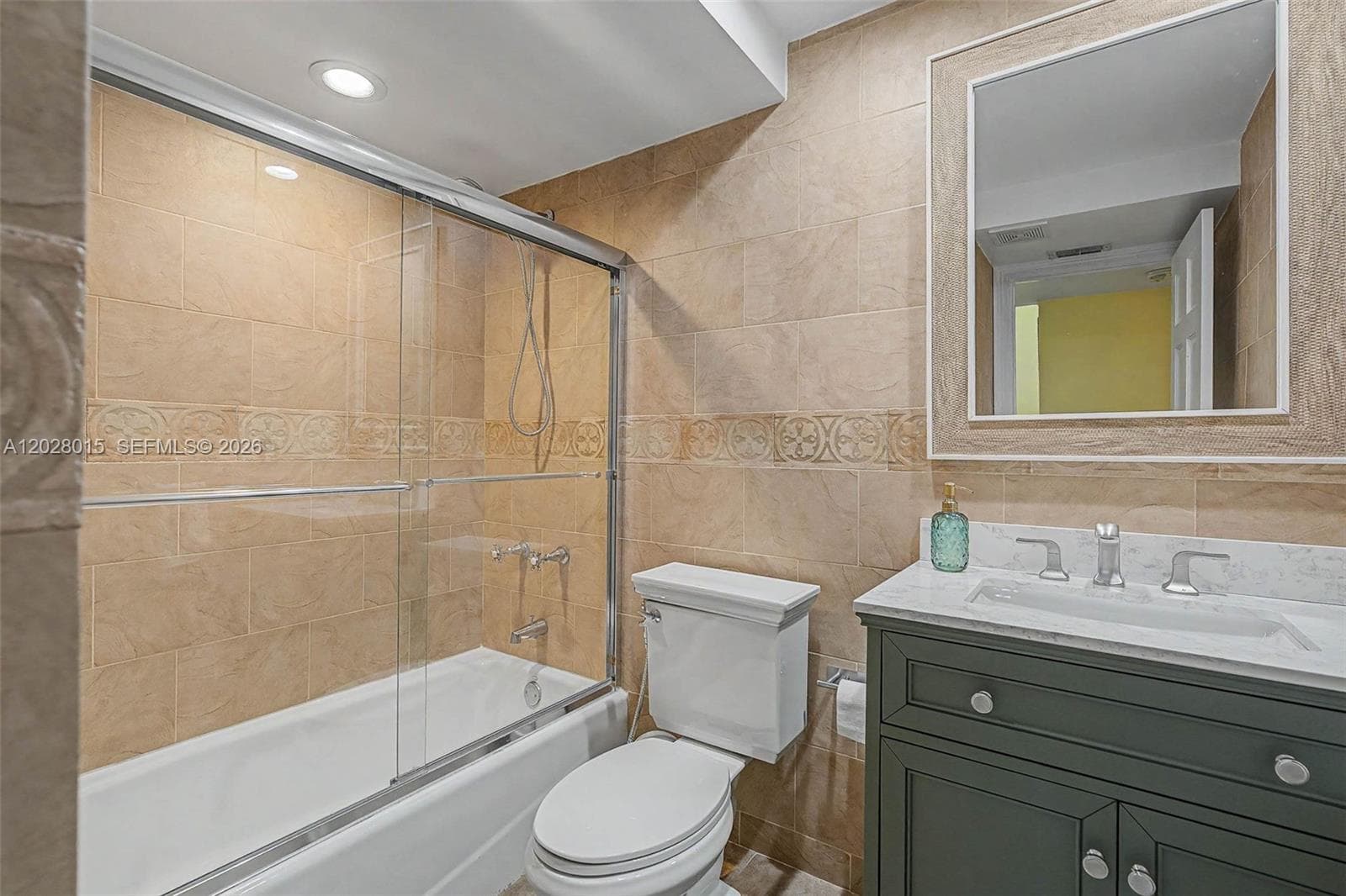 6671 SW 70th Ter # 20, South Miami FL 33143 — 20