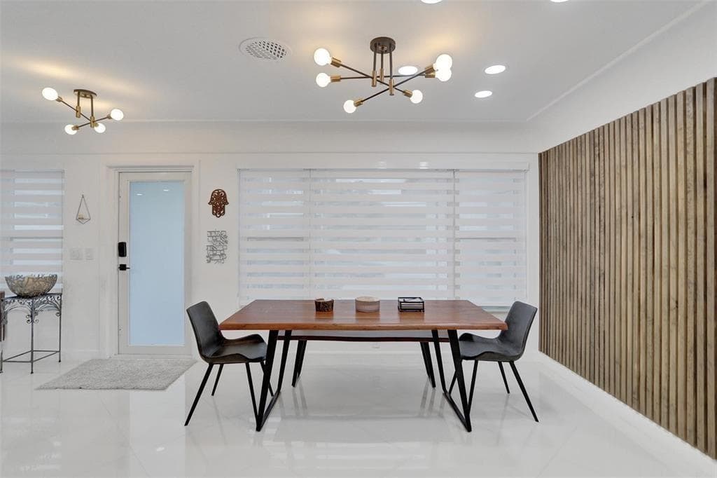3101 NE 164th Street, North Miami Beach FL 33160 — 16
