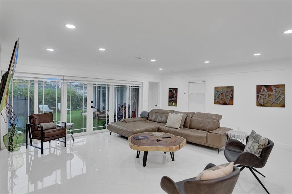3101 NE 164th Street, North Miami Beach FL 33160 — 7