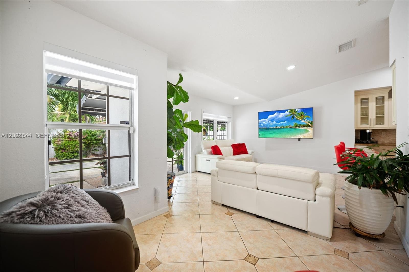 7819 NW 166th Ter, Miami Lakes FL 33016 — 9