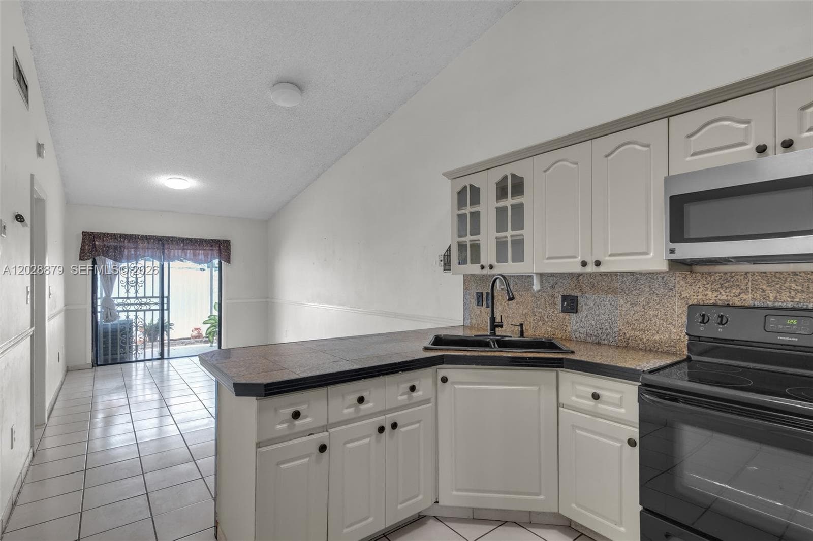 8805 NW 114th Ter, Hialeah Gardens FL 33018 — 6