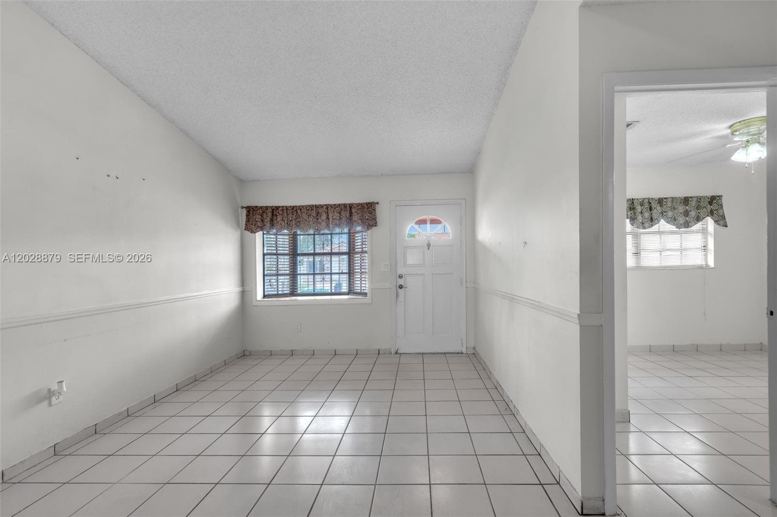 8805 NW 114th Ter, Hialeah Gardens FL 33018 — 5