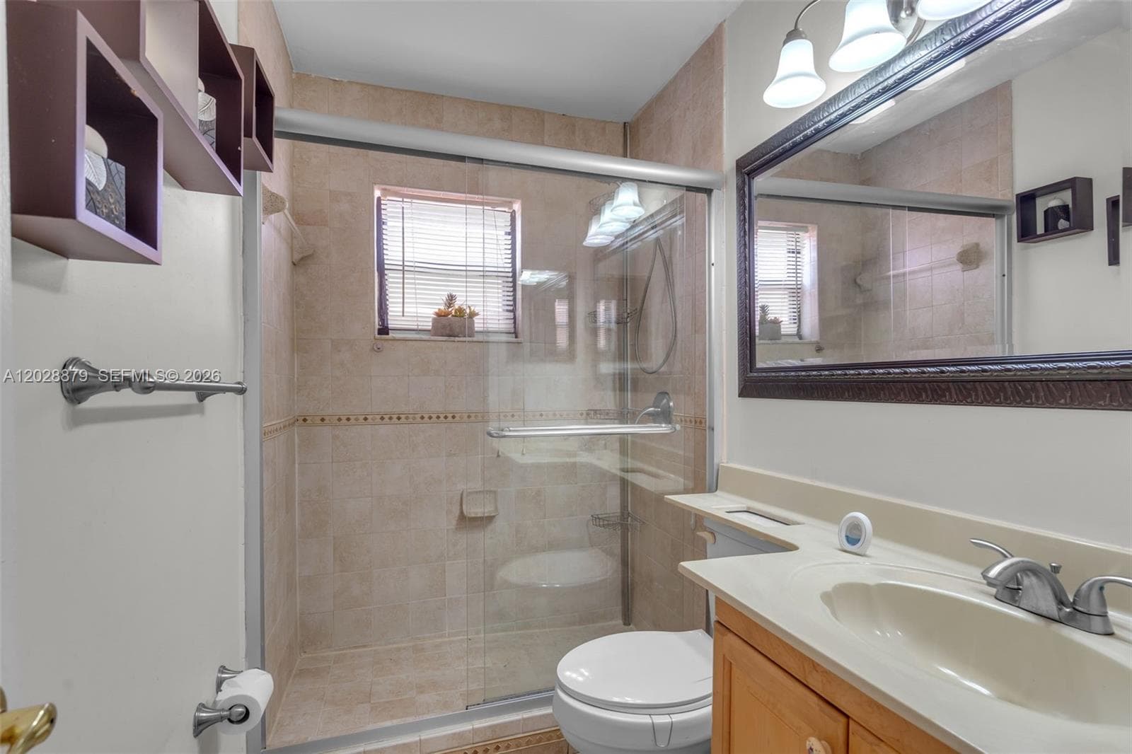 8805 NW 114th Ter, Hialeah Gardens FL 33018 — 20