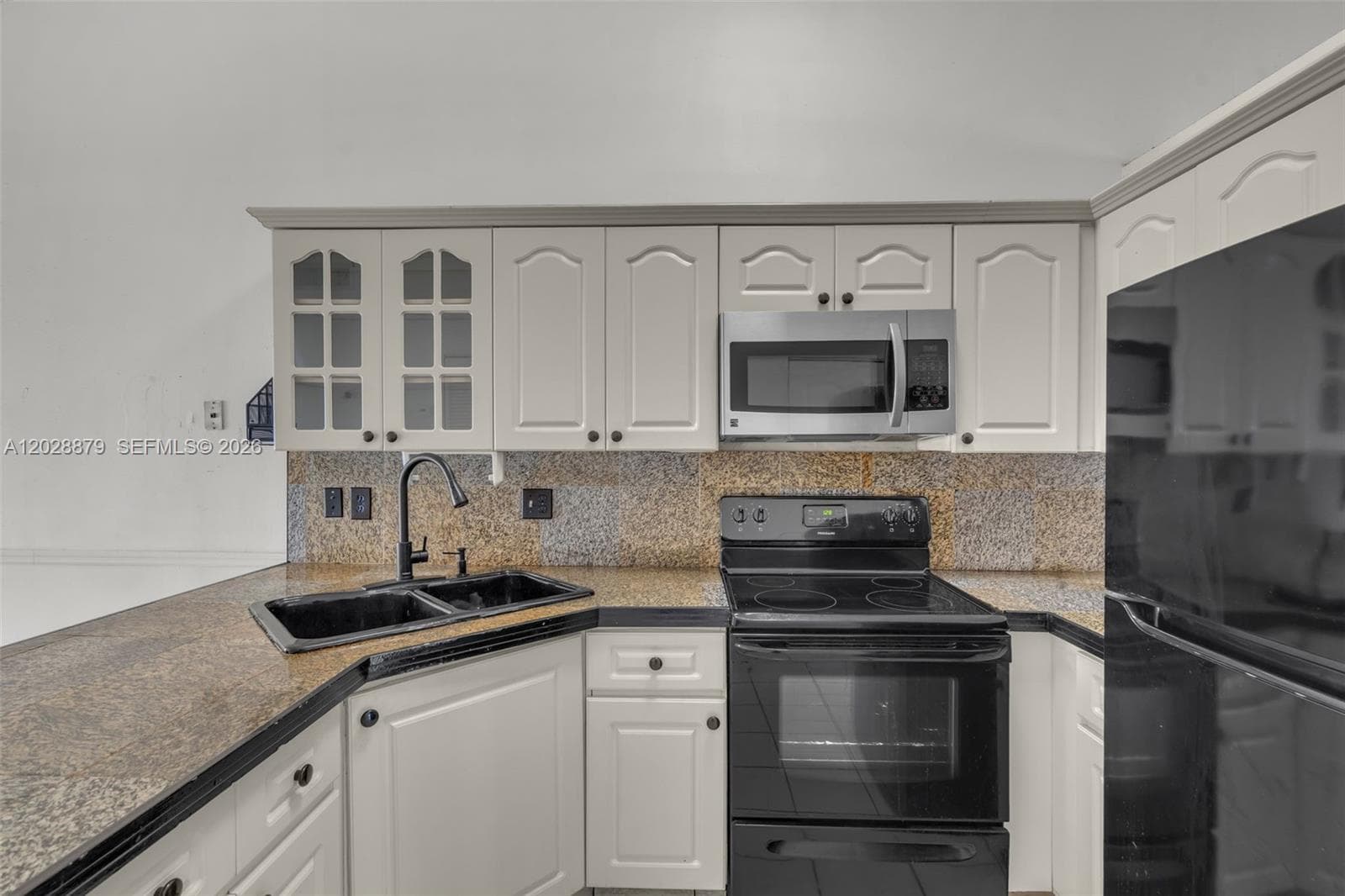 8805 NW 114th Ter, Hialeah Gardens FL 33018 — 10
