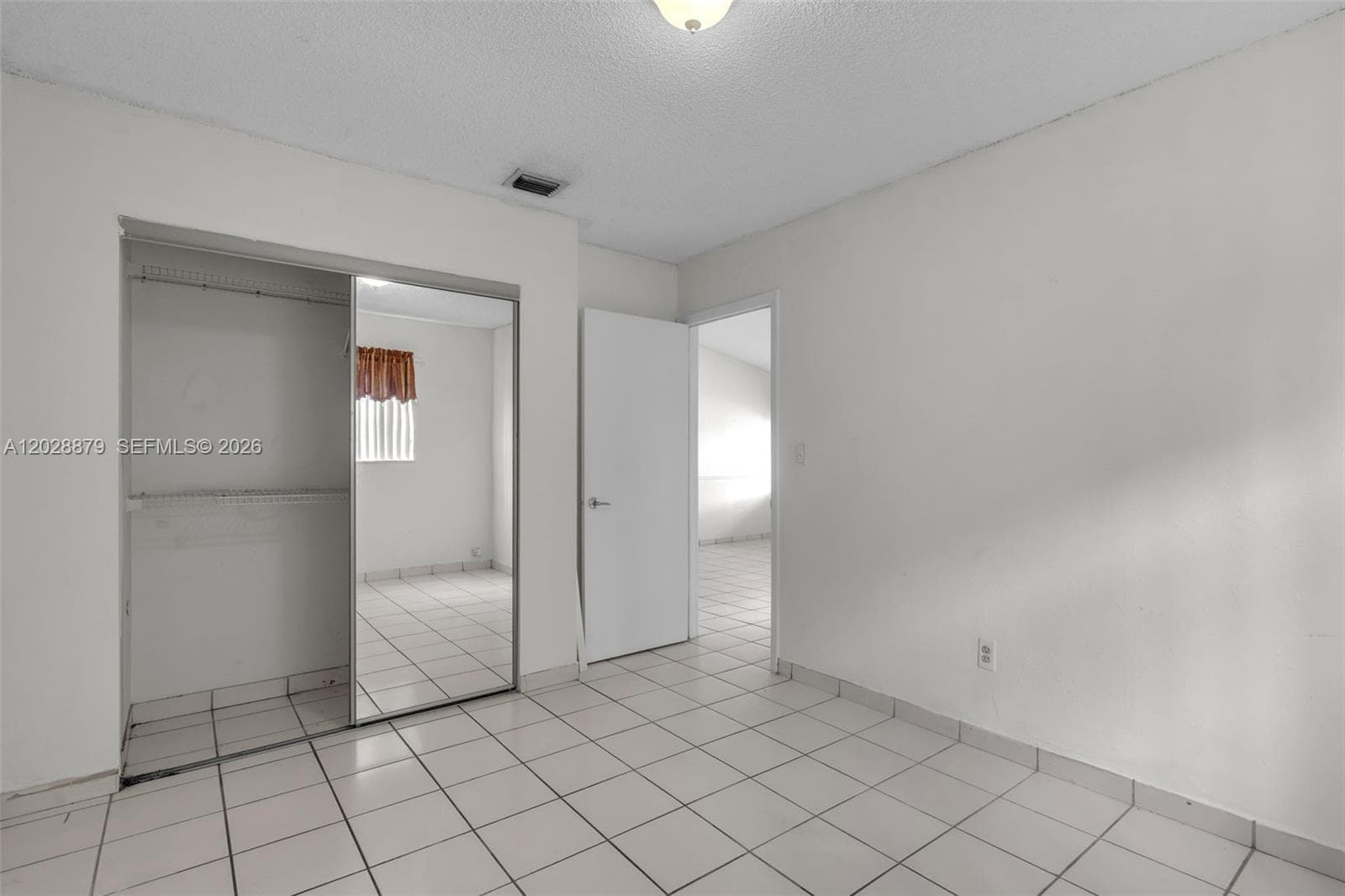 8805 NW 114th Ter, Hialeah Gardens FL 33018 — 19
