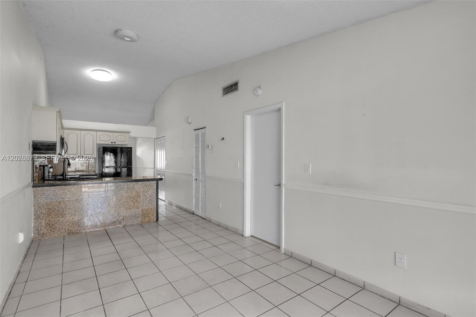 8805 NW 114th Ter, Hialeah Gardens FL 33018 — 8
