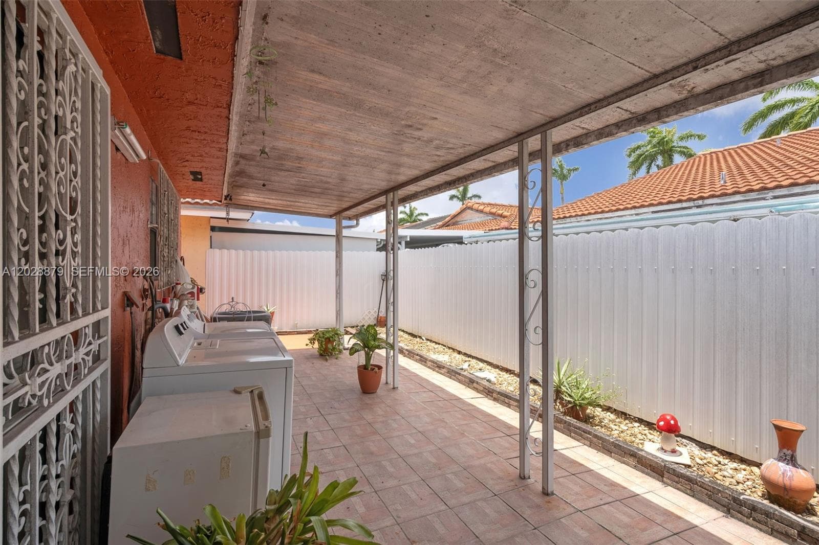 8805 NW 114th Ter, Hialeah Gardens FL 33018 — 21
