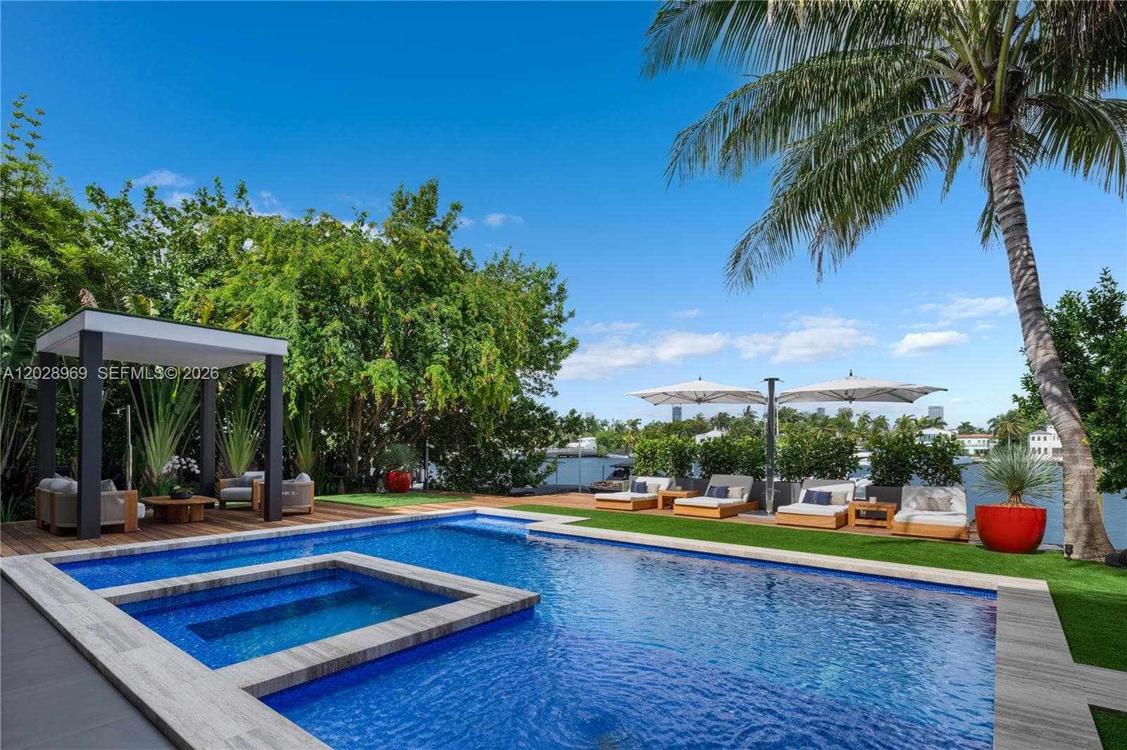 508 W Dilido Dr, Miami Beach FL 33139 — 5