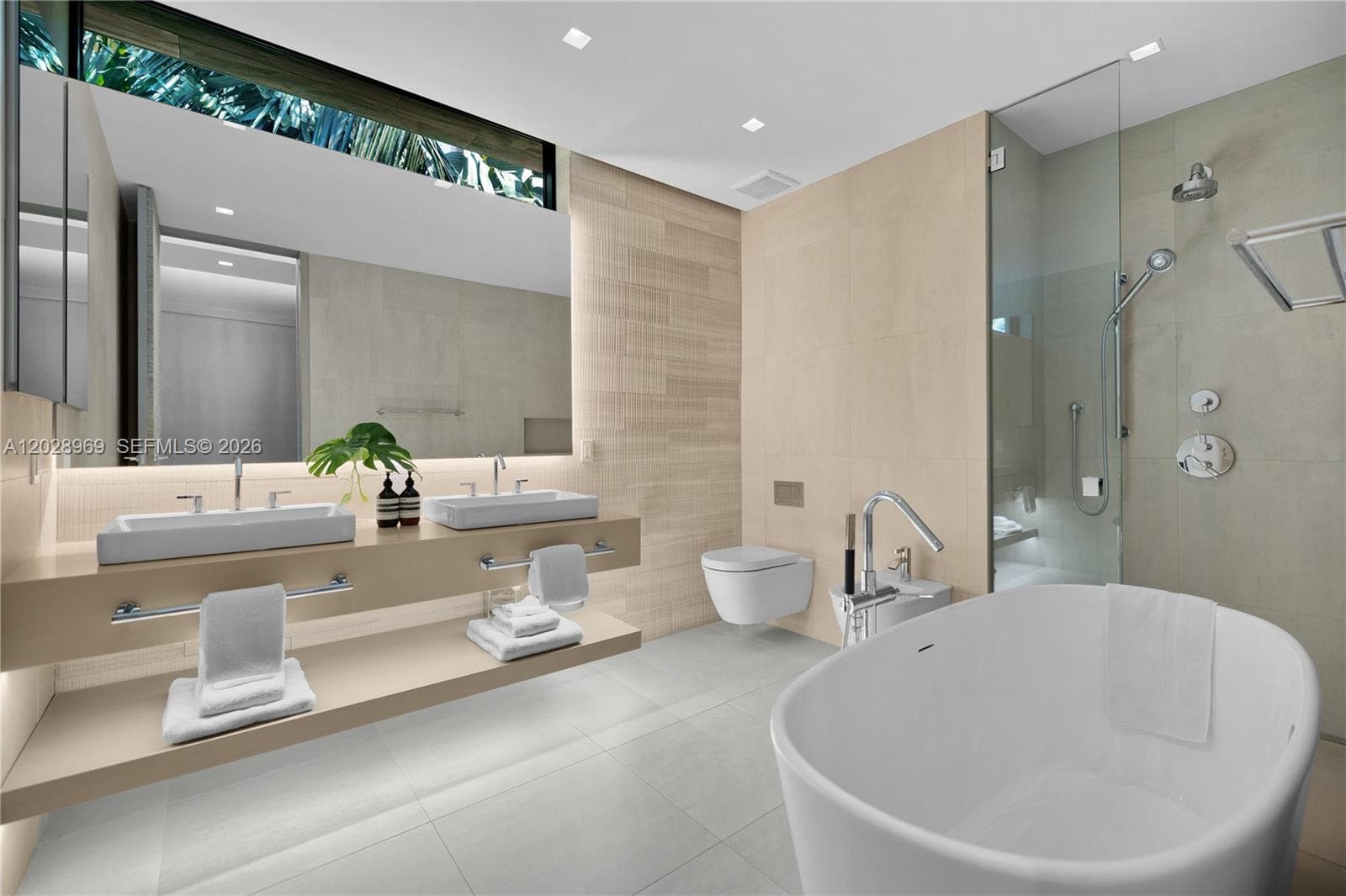 508 W Dilido Dr, Miami Beach FL 33139 — 35