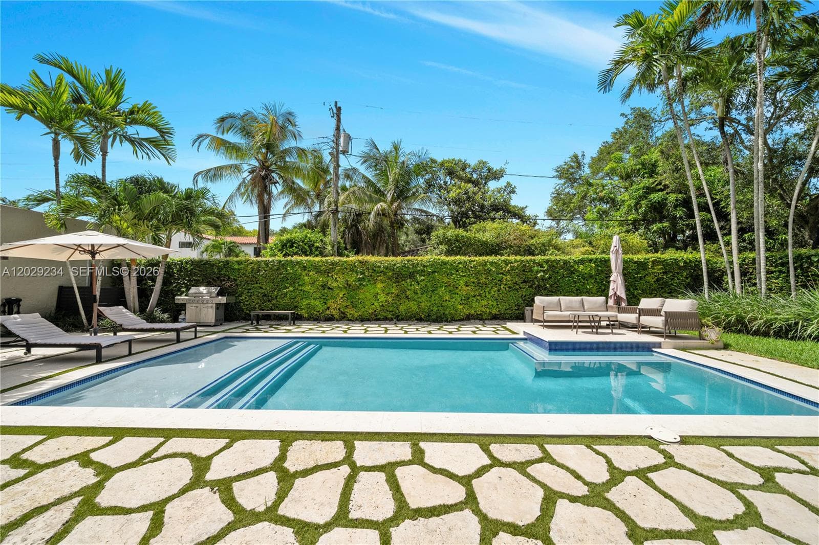 273 NE 98th St, Miami Shores FL 33138 — 25