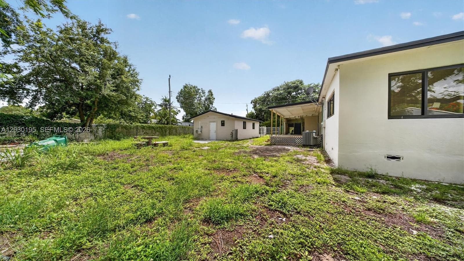 900 Superior St, Opa-Locka FL 33054 — 23
