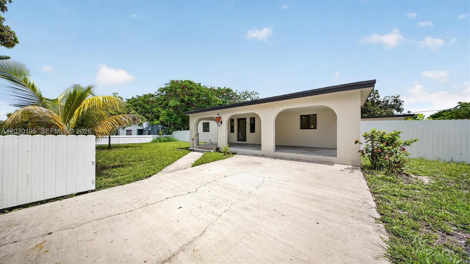 900 Superior St, Opa-Locka FL 33054 — 3