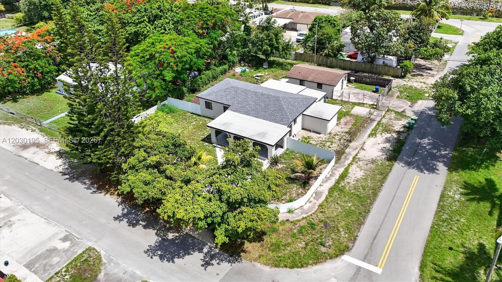 900 Superior St, Opa-Locka FL 33054 — 41
