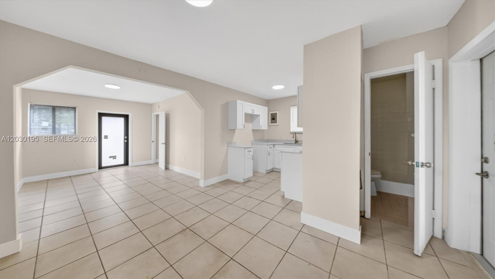 900 Superior St, Opa-Locka FL 33054 — 25