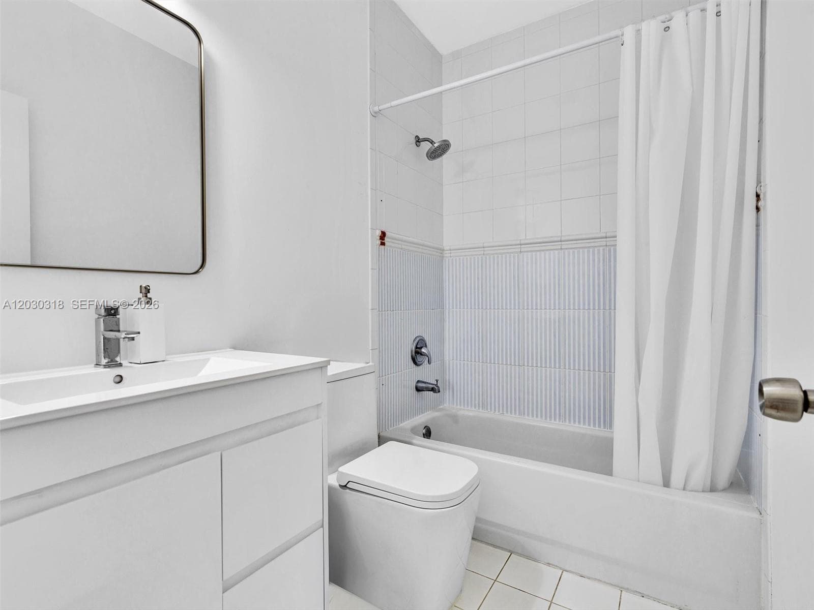 8052 NW 161st Ter, Miami Lakes FL 33016 — 30
