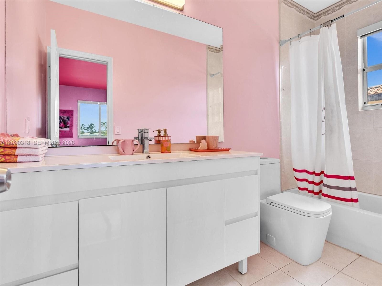 8052 NW 161st Ter, Miami Lakes FL 33016 — 34