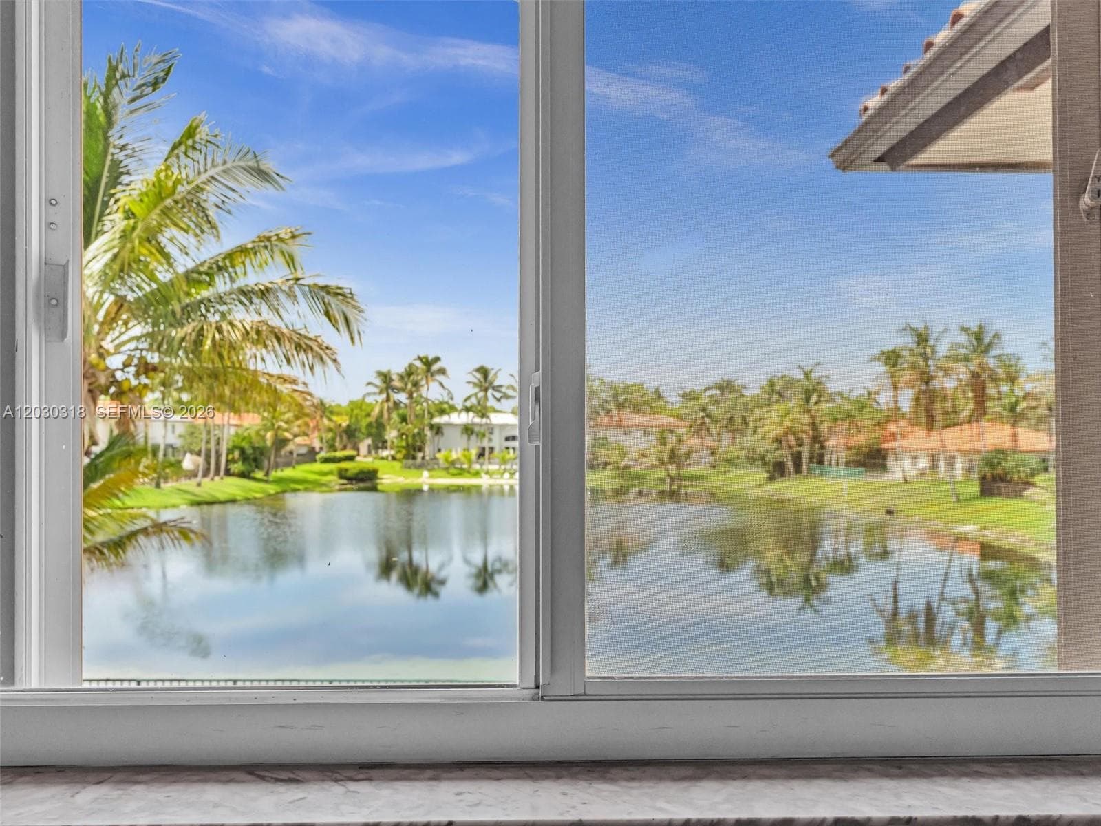 8052 NW 161st Ter, Miami Lakes FL 33016 — 33